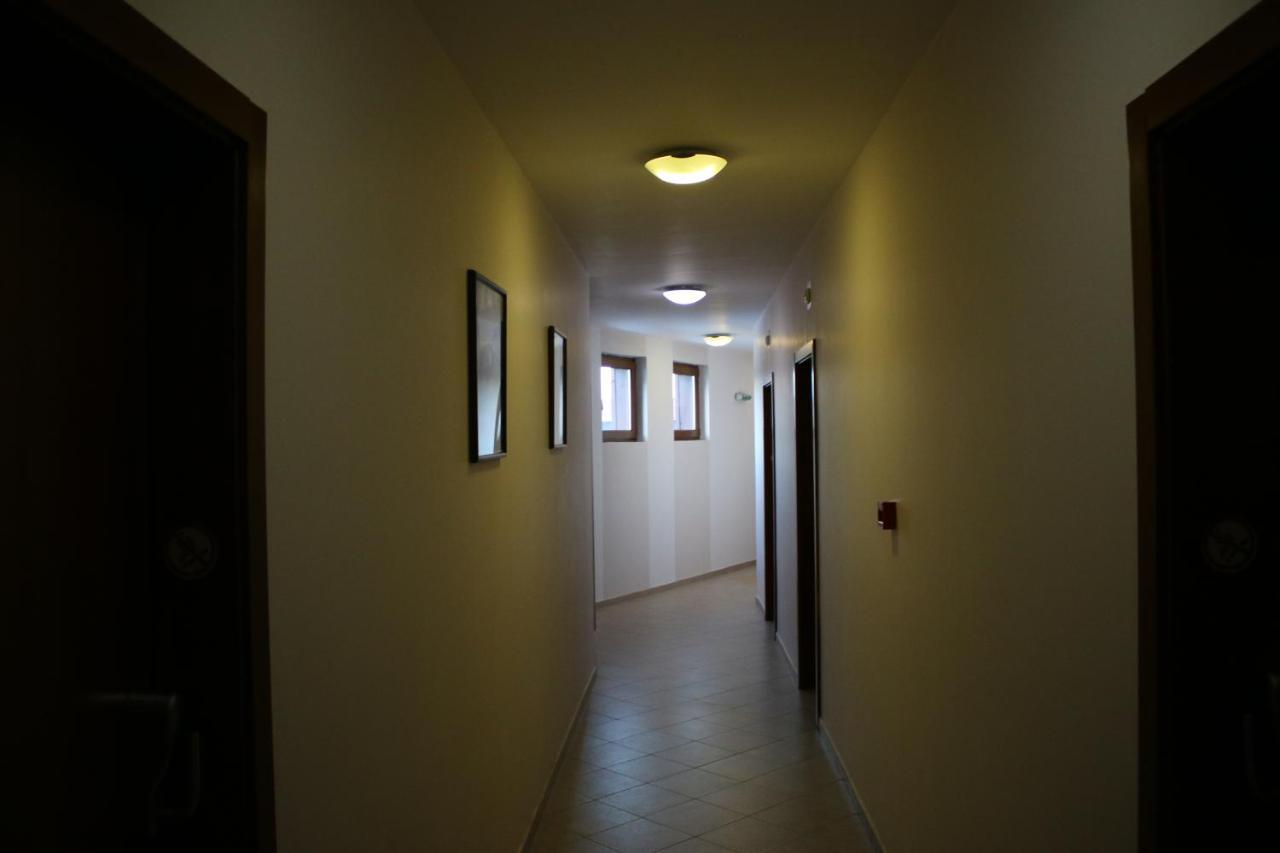 Kralev Dvor Hotel Banszko Kültér fotó